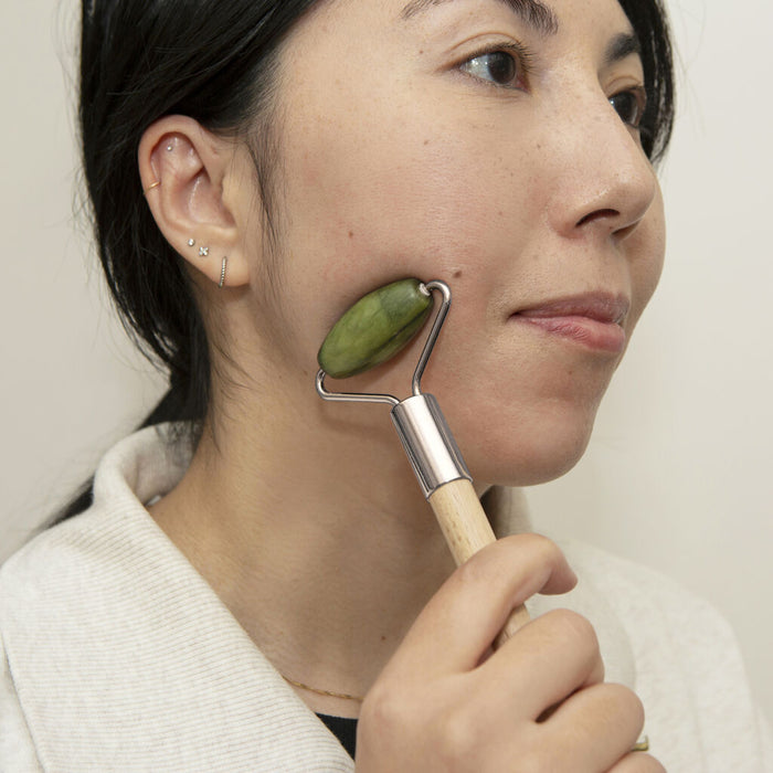 Jade Roller with Pen
