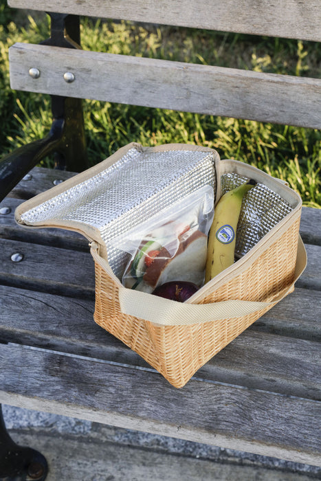 Wicker Lunch Box