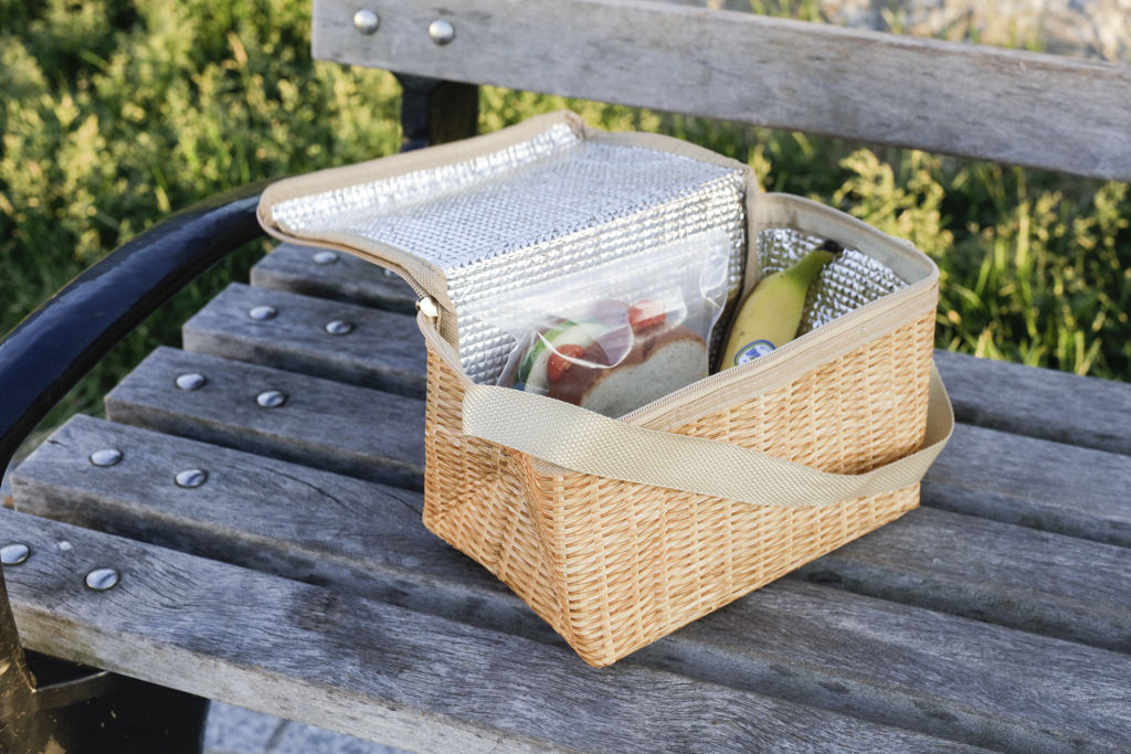 Wicker Lunch Box