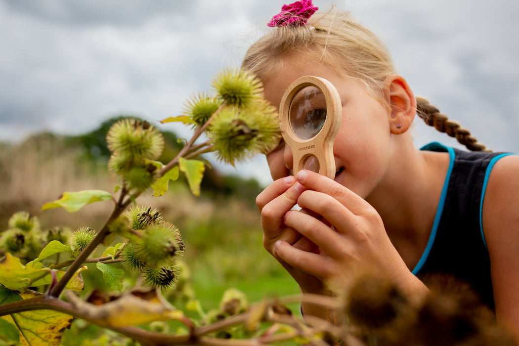 HUCKLEBERRY DUAL MAGNIFIER